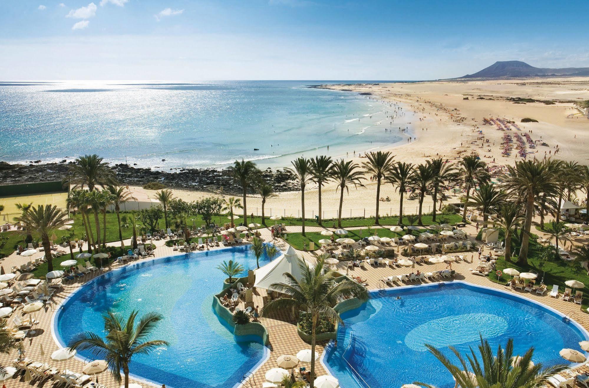 Riu Palace Tres Islas 코라레호 외부 사진